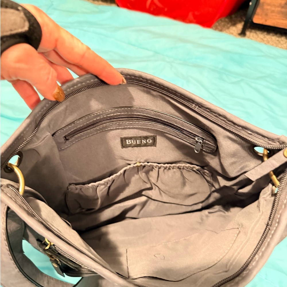 Bueno Slate Crossbody Bag - Picture 3 of 16